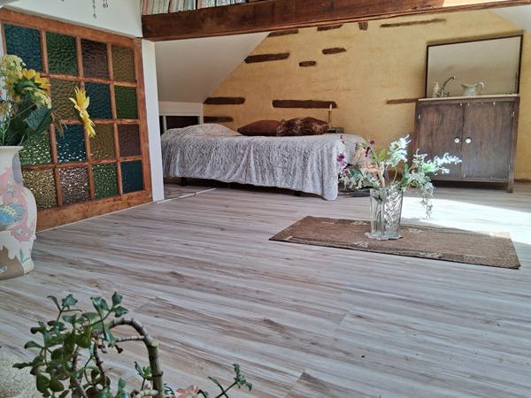 Belle longère à vendre, des XVII et XVIIIèmes siècles, à 20mn au N/O de Rennes, 6chbres, 9p, 1ha