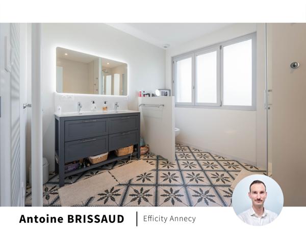 Maison
         7 pièces
        - 214 m² Bien prestige 1 290 000 €*