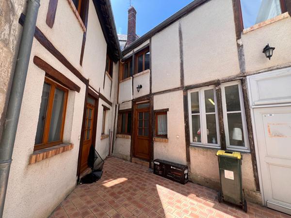 Appartement Duplex Bourges 2 pièce(s) 48 m2