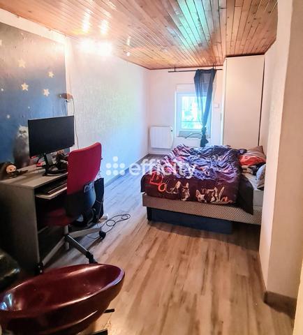 Maison 7 pièces - 201 m²