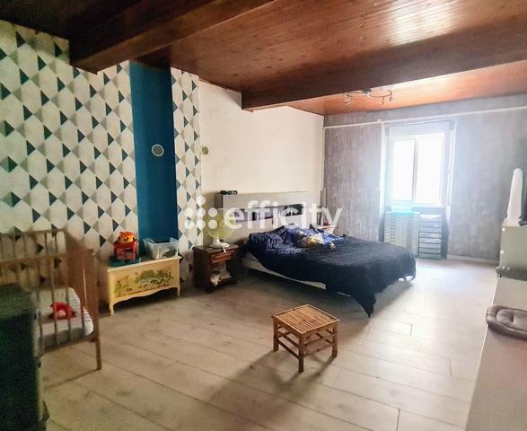 Maison 7 pièces - 201 m²