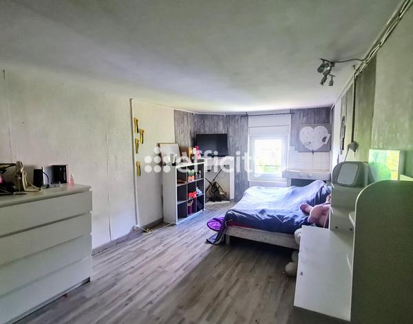 Maison 7 pièces - 201 m²