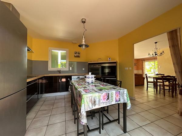 Maison - 6 pièces - 125 m²