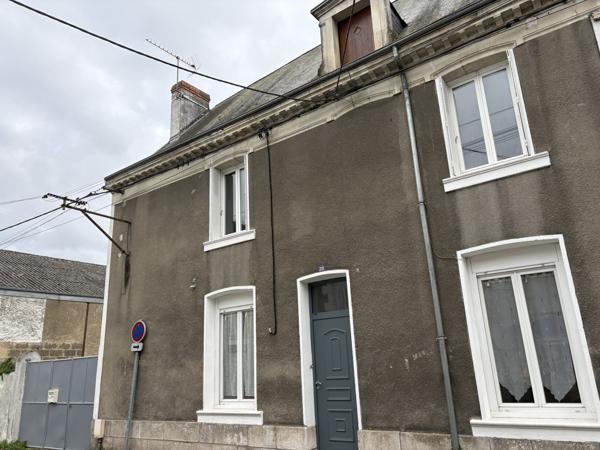 MAISON DE VILLE AVEC JARDIN RUE JEANNE D’ARC 127 M² CHÂTELLERAULT Réf 2667