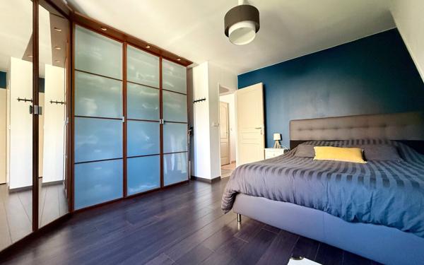 Appartement à vendre    3 pièces • 76 m2 Antony