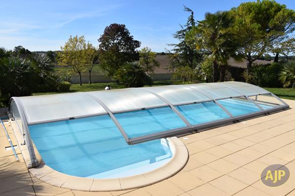 Vente maison Saintes : 452 000 € - AJP Immobilier Saintes