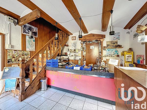 Maison à vendre 6 pièces 208 m² Fix-Saint-Geneys