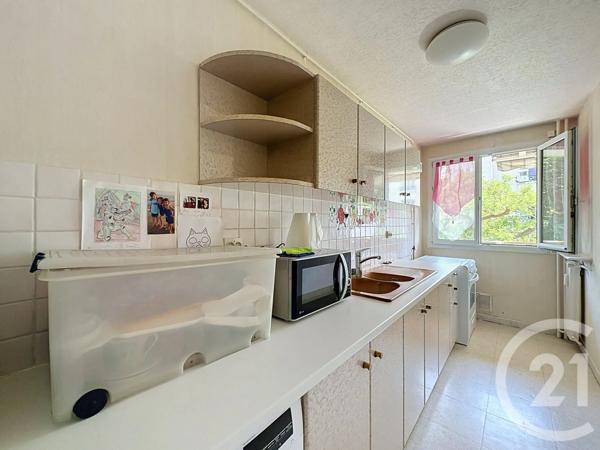 Appartement F1 à vendre  1 pièce - 33,81 m 2   VILLEJUIF  - 94