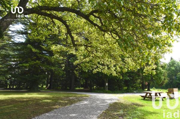 Maison à vendre 4 pièces 470 m² Saint-Pierre-d'Argençon