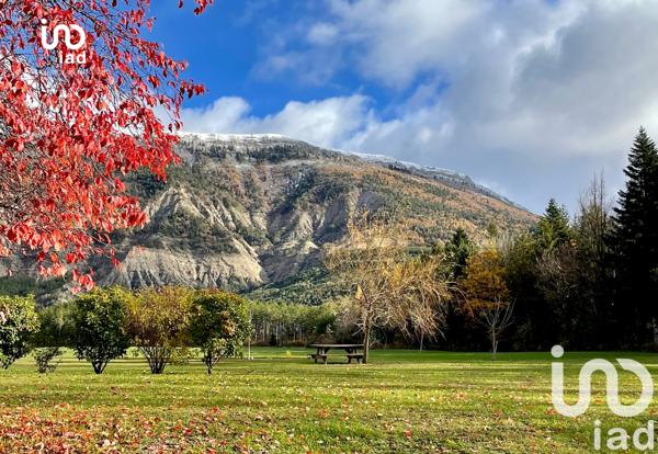 Maison à vendre 4 pièces 470 m² Saint-Pierre-d'Argençon