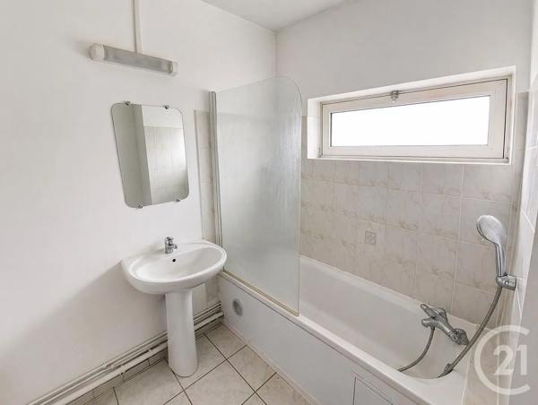 Appartement F3 à vendre  3 pièces - 68,25 m 2   LIVRY GARGAN  - 93