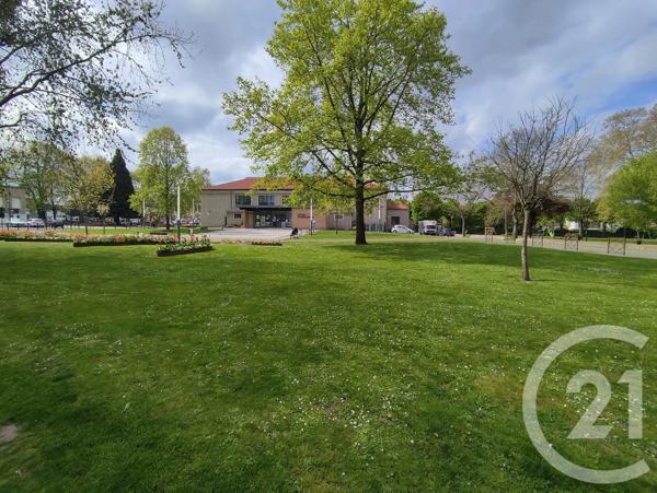 Appartement F3 à vendre  3 pièces - 68,25 m 2   LIVRY GARGAN  - 93