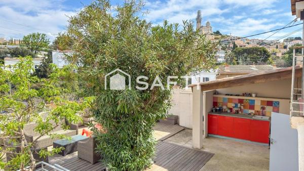 MAISON CONTEMPORAINE AVEC VUE MER ET PISCINE À BOMPART