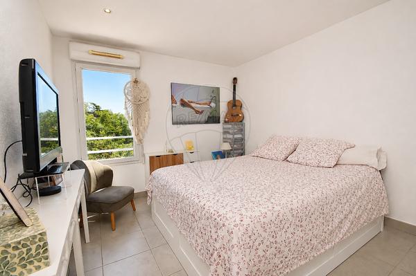 Appartement 2 chambre(s) à vendre - Antibes, Alpes-Maritimes - 06