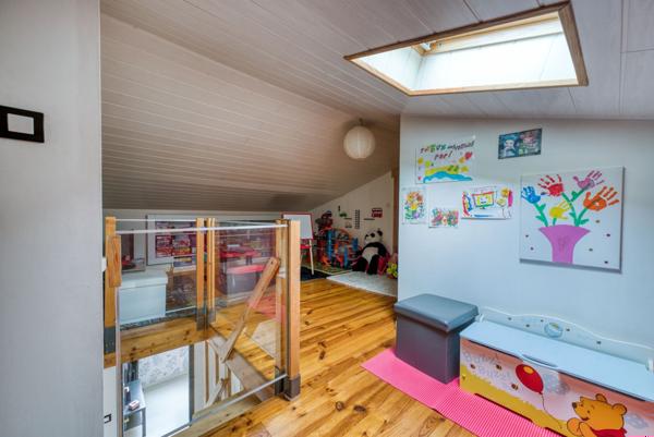 Villa avec piscine à proximité pédestre de la Citadelle du Château d'Oléron et de ses plages.