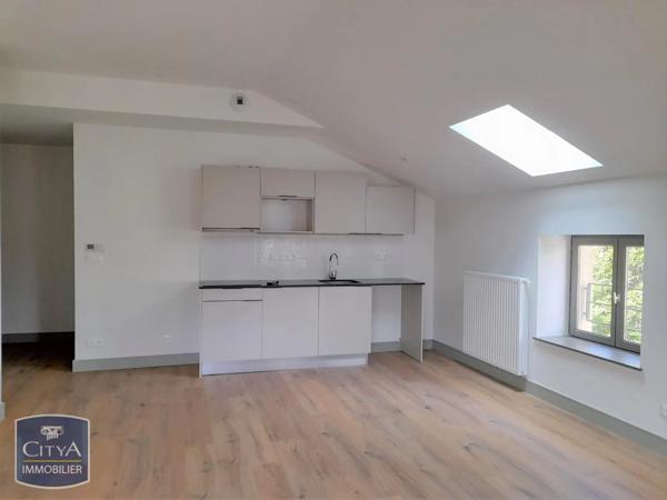 Appartement à louer 3 pièces 67.9m² Nancy (54000)