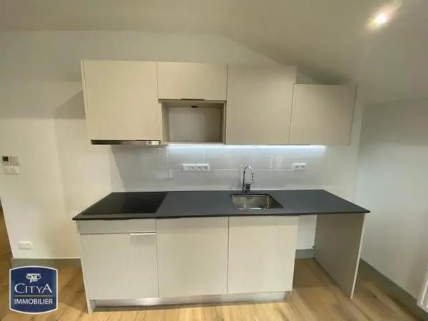 Appartement à louer 3 pièces 67.9m² Nancy (54000)