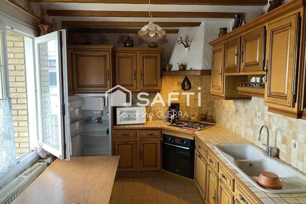 Superbe construction avec sous sol complet