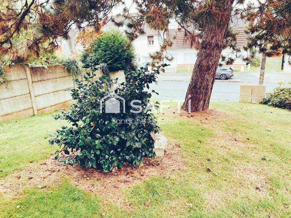 Superbe construction avec sous sol complet