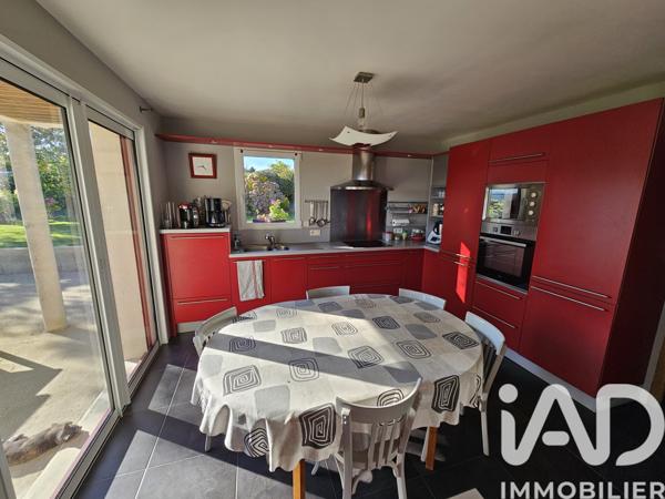 Maison à vendre 7 pièces 139 m² Guerlesquin