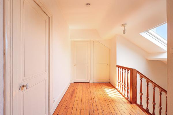 Acheter Maison 6 pièces - 148 m²