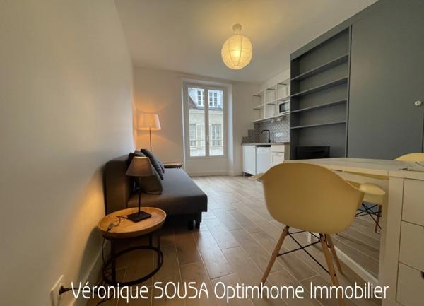 CHARMANT STUDIO MEUBLE