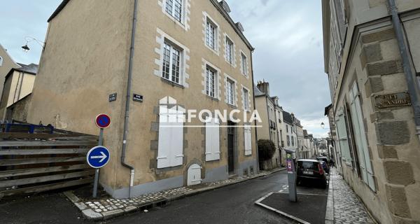 Location Studio 39.3 m² - Laval 53000