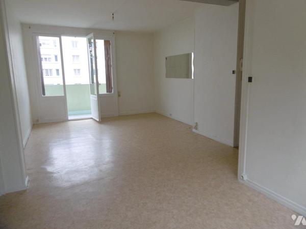 Appartement - SAINT-QUENTIN.