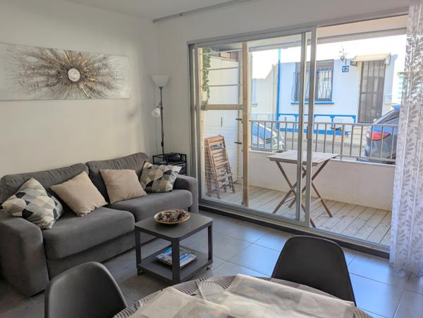 Studio refait à neuf Rive Droite à 100m des plages Le Grau-du-Roi (30240)