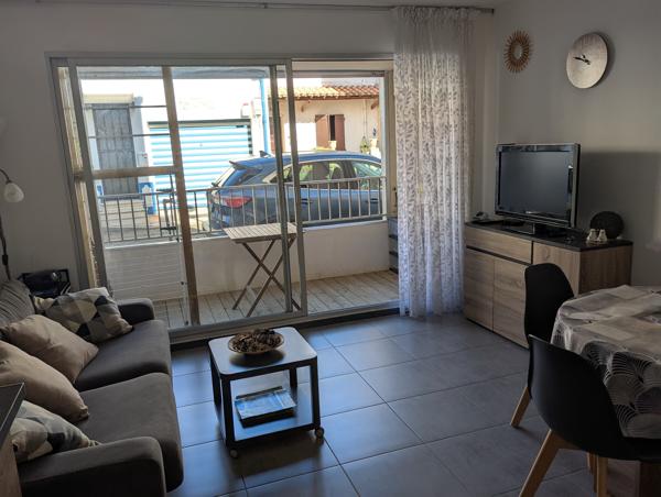 Studio refait à neuf Rive Droite à 100m des plages Le Grau-du-Roi (30240)