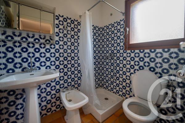 Appartement Studio Cabine à vendre  1 pièce - 27,01 m2 LE LAVANDOU - 83