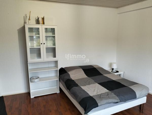 Studio avec parking et cellier