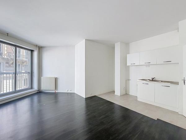 Appartement À louer 2 pièce(s) 54 m²