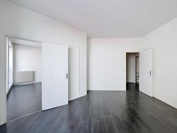 Appartement À louer 2 pièce(s) 54 m²