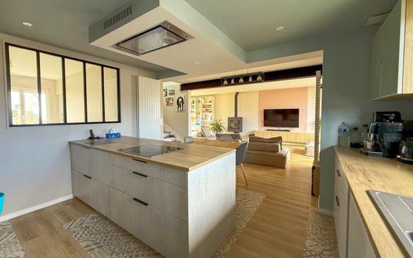 Maison à vendre    5 pièces •  Langueux