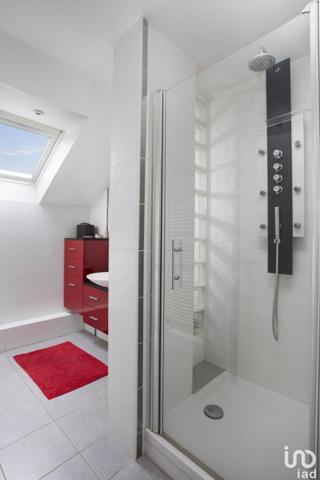 Maison 7 pièces de 167 m² à Bertrange (57310)