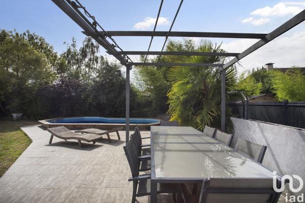 Maison 7 pièces de 167 m² à Bertrange (57310)