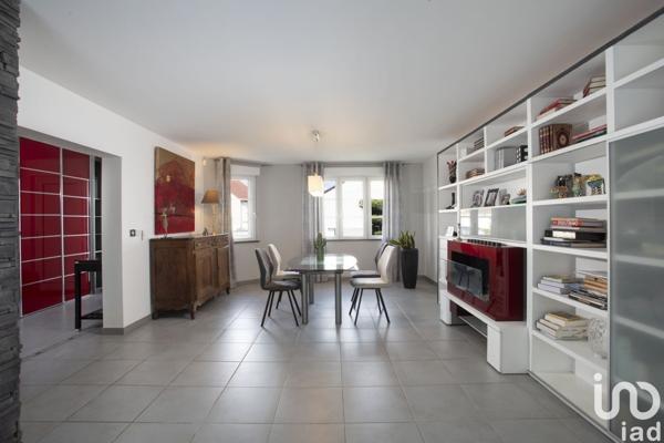 Maison 7 pièces de 167 m² à Bertrange (57310)