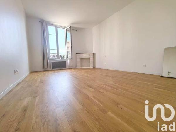 Appartement 4 pièces de 63 m² à Courbevoie (92400)