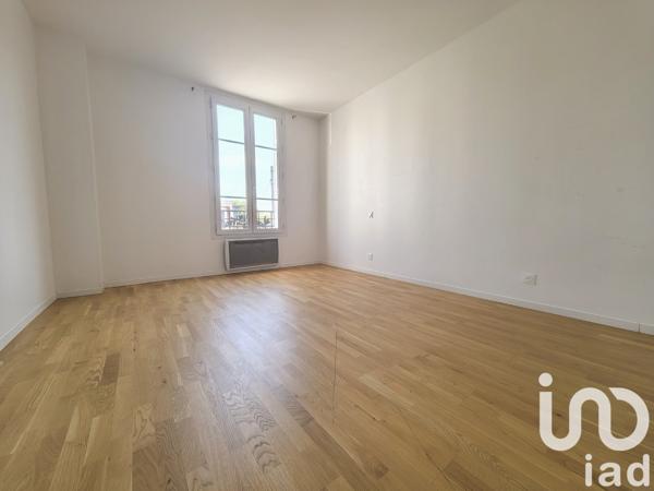 Appartement 4 pièces de 63 m² à Courbevoie (92400)