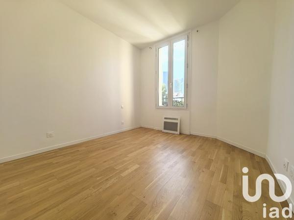 Appartement 4 pièces de 63 m² à Courbevoie (92400)