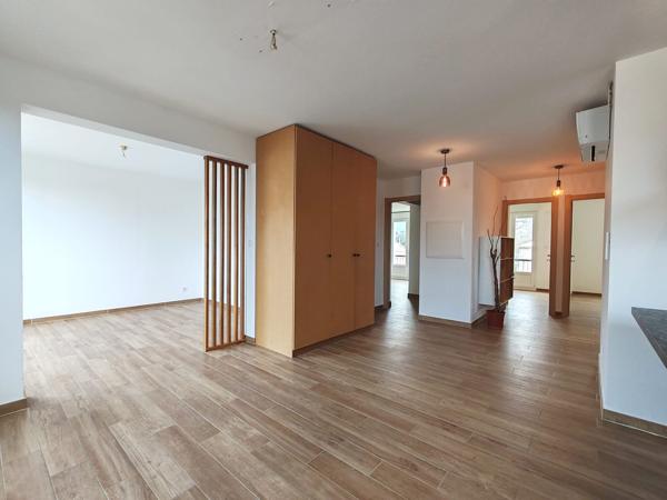 Appartement rénové 4/5 pièces dernier étage