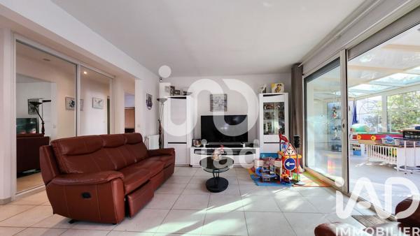 Maison à vendre 4 pièces 99 m² La Queue-en-Brie
