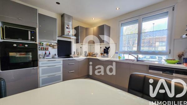 Maison à vendre 4 pièces 99 m² La Queue-en-Brie