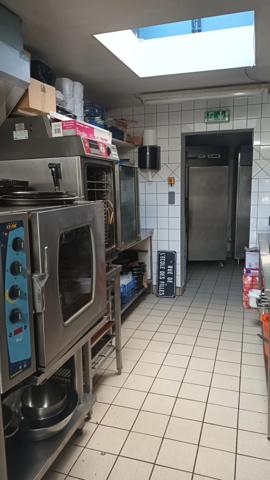 FINISTERE SUD (29) RESTAURANT VILLE COTIERE AVEC LOGEMENT ET LICENCE IV