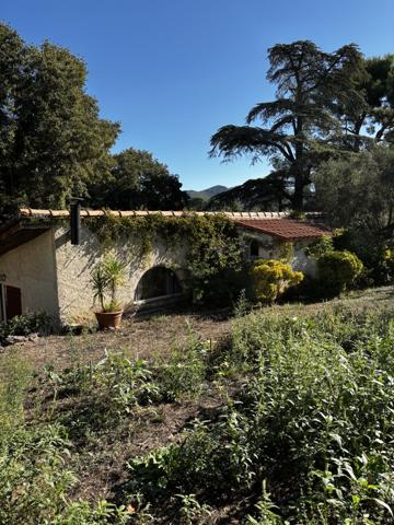 Allauch - Maison de plain-pied extension possible - 120 m2 - secteur Enco de Botte