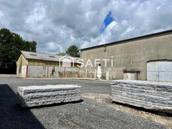 Ensemble de locaux industriels