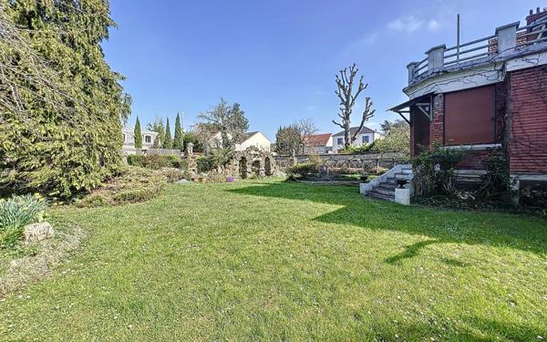 Maison à vendre    8 pièces • 230 m2 Bry-sur-Marne