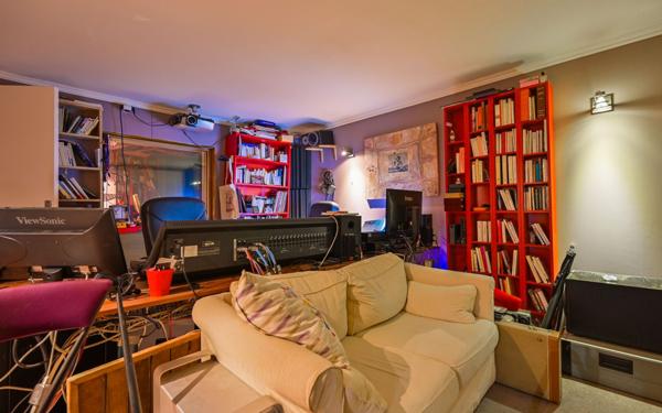 Appartement à vendre    7 pièces • 220 m2 Paris 12