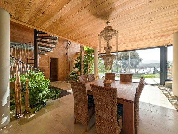 Villa d'architecte d'exception avec piscine